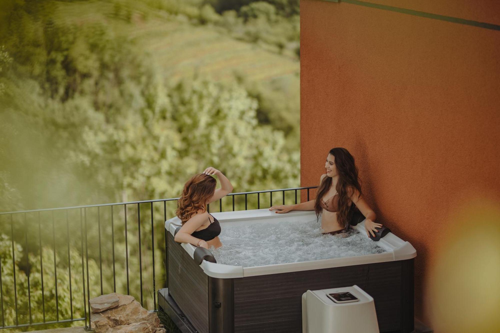 Glamping Senesalina Villa Kojsko Bagian luar foto